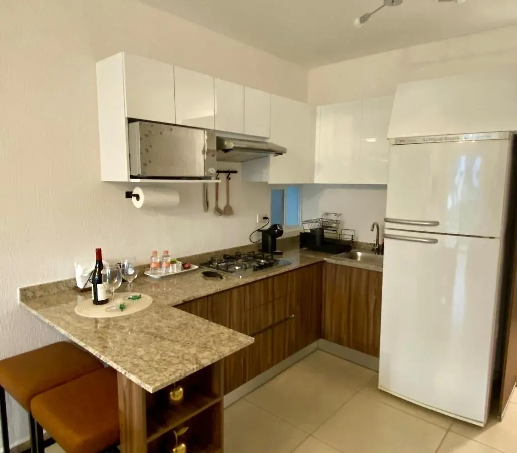 Departamento Nuevo, 3 Habitaciones, Justo En Frente De Alberca カンクン アパート